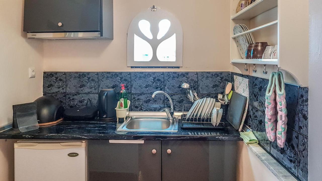 Studio With City View Appartement Tirnavos Buitenkant foto